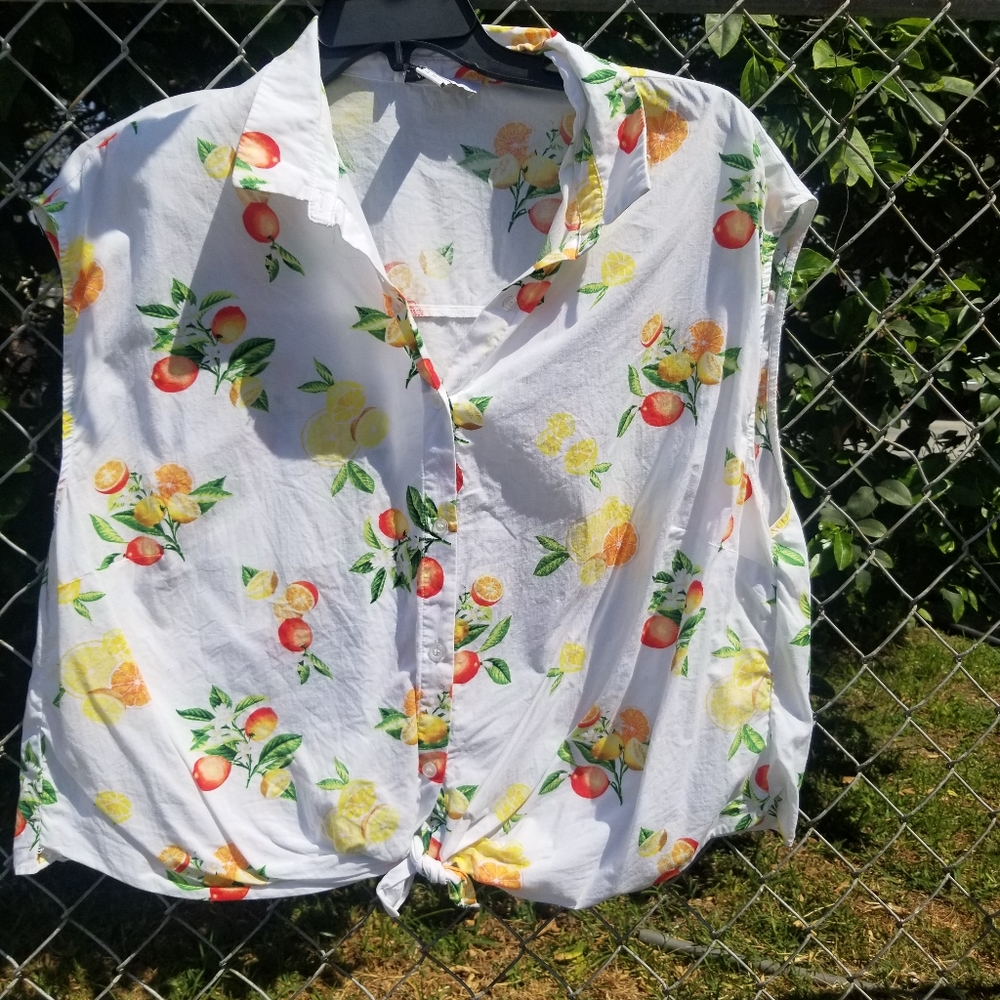 Forever21 Tie Front top